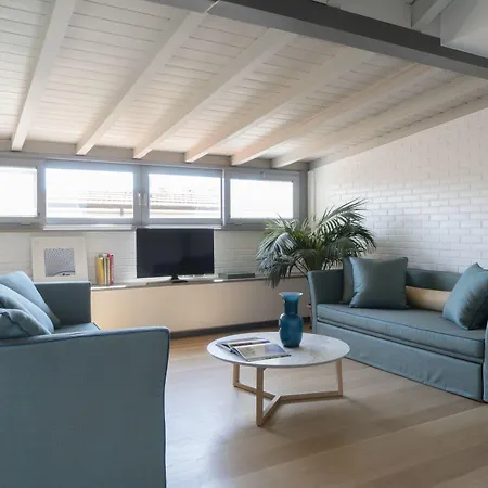 Brera Apartments In San Fermo-3